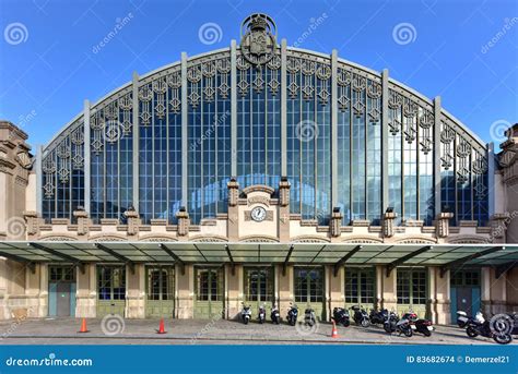 Gare Ferroviaire De Barcelone Franca Image Stock éditorial Image Du