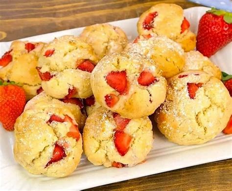 Strawberry Cookies