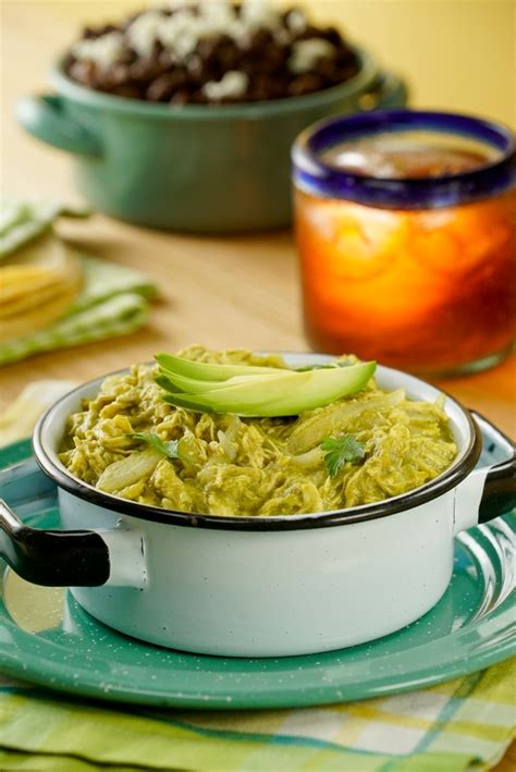 Tinga De Pollo En Salsa Verde