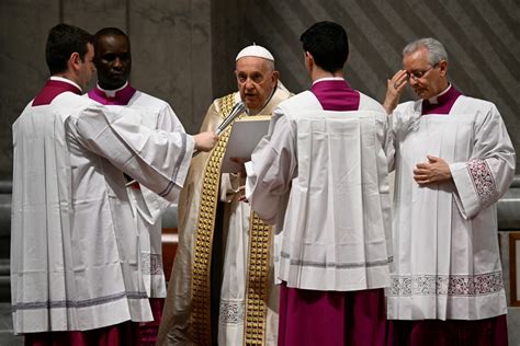 Pope Francis Proclaims 2025 Jubilee Papal Bull ‘hope Does Not Disappoint’ Licas News Light