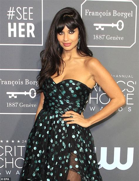 Jameela Jamil Calls Out Avon For Body Shaming Cellulite Cream Advert