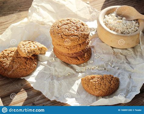 Galletas Sin Gluten De Harina De Avena Foto De Archivo Imagen De