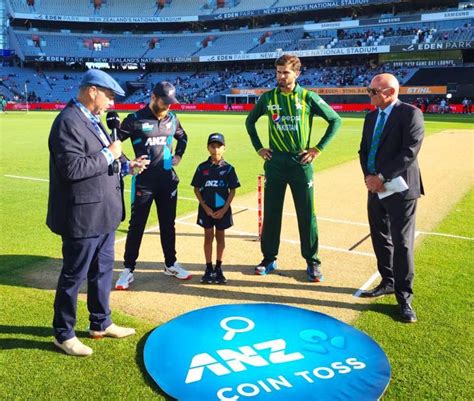 First T20 Pakistan Win Toss Opt To Bowl First Against New Zealand