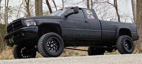 Which Wheels And Tires Best Fit A Second Generation Dodge Ram 2500 Custom Offsets