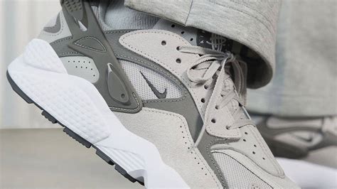 Cette Paire De Nike Air Huarache Est à Saisir Durgence Avant Sa