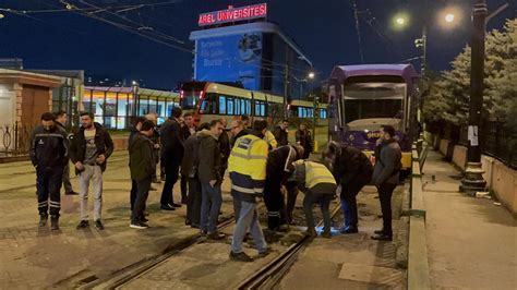 Kabataş Bağcılar hattında tramvay raydan çıktı seferler aksadı jurnalci