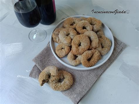 CIAMBELLINE AL VINO ROSSO In Cucina Con Giada