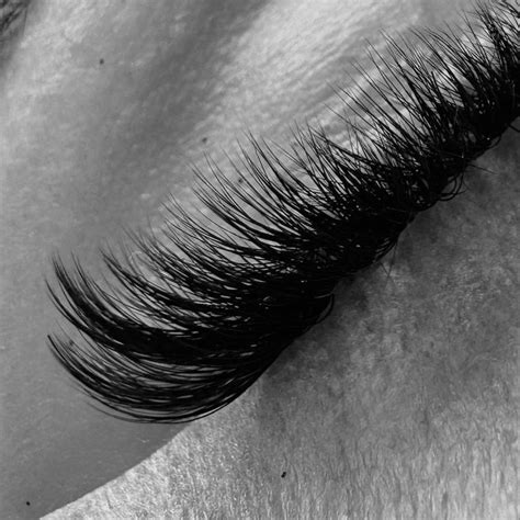 Lash Mentoring Available In 2024 Lashes Eyelash Studio Lash Artist