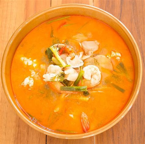 Fondo Tom Yum Kung Sopa De Mariscos Picante Tailandesa Foto E Imagen