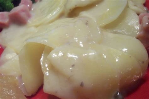 Easy Scalloped Potatoes And Ham In Crockpot