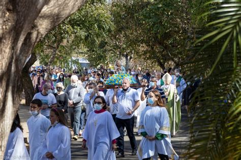 Dom Airton Preside O Encerramento Da Festa Da Sagrada Fam Lia Em Ouro