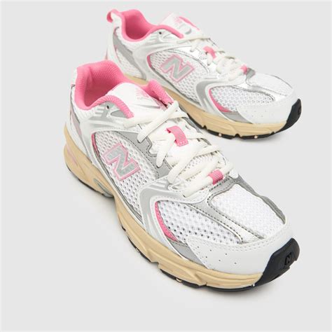 Womens White Pink New Balance Trainers Schuh