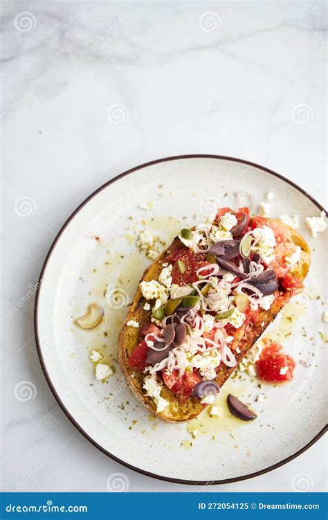 Ensalada De Dakos Ensalada Griega Tradicional Con Raspones De Cebada