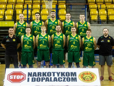 Znicz Basket Pruszk W Przegra Na Inauguracj Sezonu