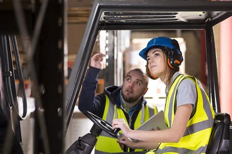 Fork Lift Truck Drivers Are In Demand Tl Training