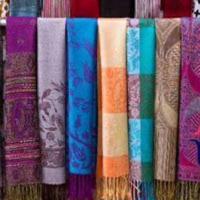 Kullu Shawls | Fabricsthan | Fabrics Of India