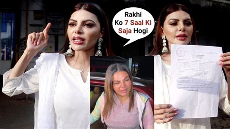 Sherlyn Chopra Reached Amboli Police Station To File Complaint Against