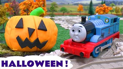 Thomas The Train Play Doh Halloween Pumpkin Ghosts Haun... | Doovi