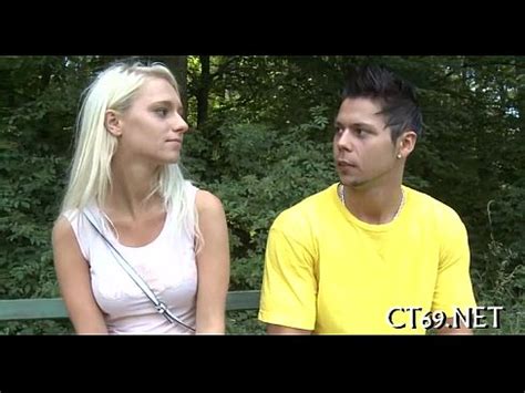 Slutty Lady Widens Her Legs Xvideos