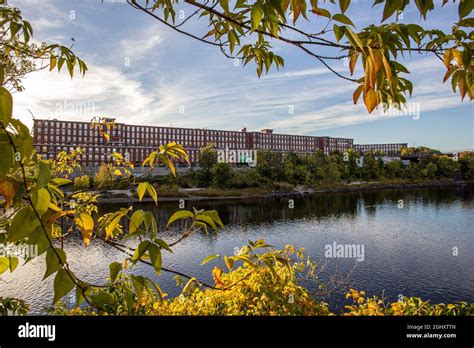 Old Mill Buildings In Manchester New Hampshire Stock Photo Alamy