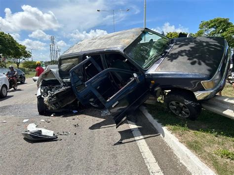 Acidente na BR 101 em Natal deixa três feridos incluindo duas crianças