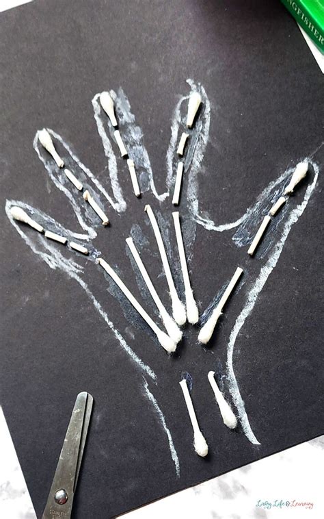 X Ray Handprint Craft