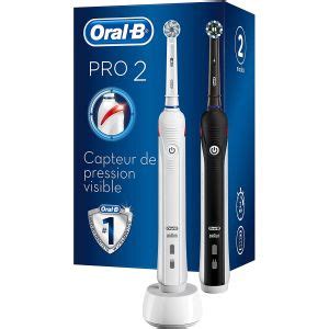 Kit de 2 brosses à dents électriques Braun Oral B Pro 2 2900 à 37 99