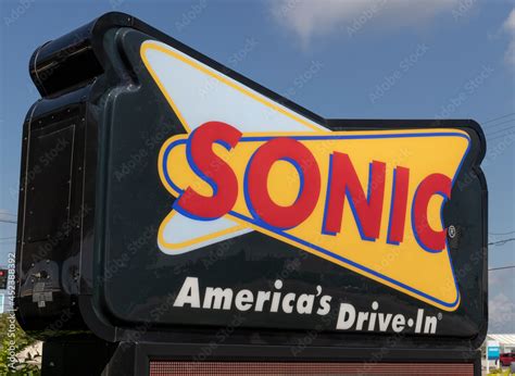 Sonic Drive-In Fast Food Location. Sonic is a Drive-In Restaurant Chain ...