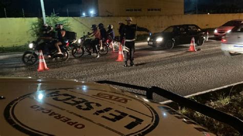 Opera O Lei Seca Quatro Motoristas S O Presos Por Embriaguez Ao