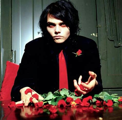 Happy 47th Birthday To Gerard Way Heres Some Pictures Of Him