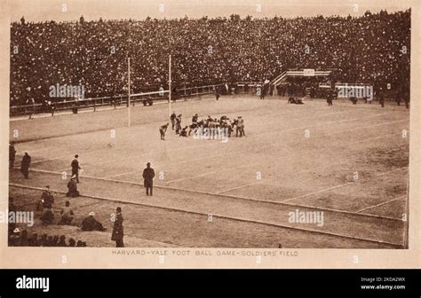 Yale Harvard Game Hi Res Stock Photography And Images Alamy