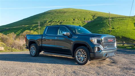 The Gmc Sierra Denali Has Innovative Design Cnet