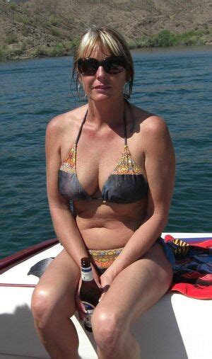 Fat Mature Nude Vacation Sex Pictures Pass