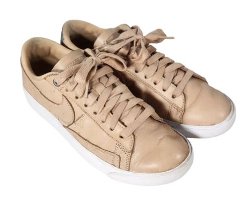 Nike Women's Beige Leather Tennis Shoes/Sneakers, Siz… - Gem