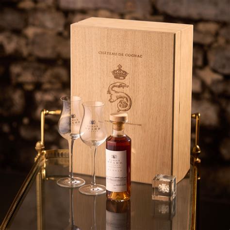 Baron Otard Extra 1795 Baron Otard Coganc Château Royal De Cognac