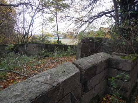 Bofors Gun Emplacement Dunsfold Airfield History Society