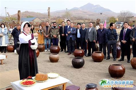 首届大连朝鲜族传统大酱文化节在三十里堡故居庭院启幕