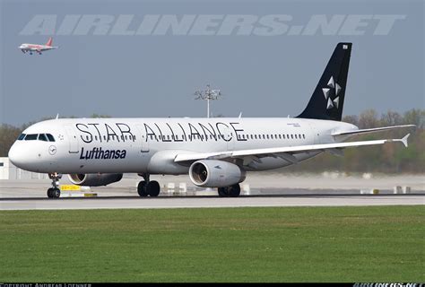 Airbus A321 131 Star Alliance Lufthansa Aviation Photo 2262159