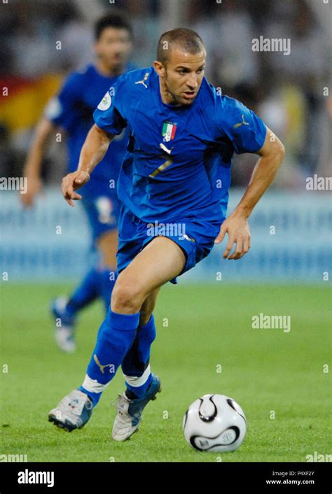 Alessandro Del Piero Germany Italy Fotos Und Bildmaterial In Hoher