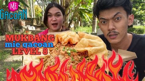 MUKBANG MIE GACOAN LEVEL 8 ES TEBU SEGARRR YouTube