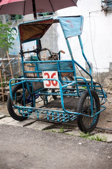 Everyday Life Of Filipinos In Cebu City Philippines Stock Photo Image
