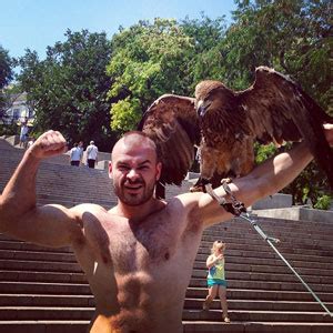 Russia S New Neo Nazi Sport Terrorizing Gay Youth Online The Verge