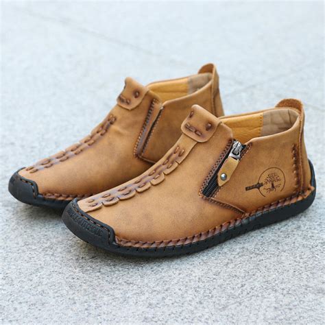 Men Hand Stitching Leather Non Slip Side Zipper Casual Boots Calceus