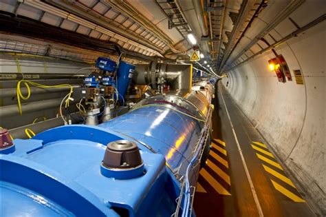 LHC Tunnel CERN Document Server