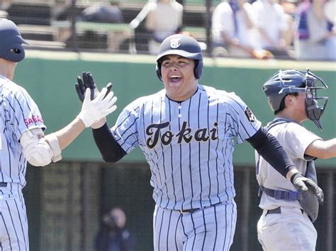 東海大相模 松本、板垣がアベックホームラン 高校野球神奈川大会 4回戦 カナロコ By 神奈川新聞