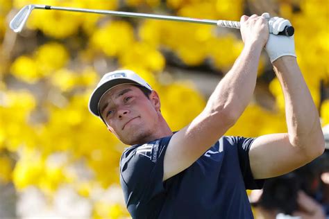 Us Pga Tour Golf Tips Viktor Hovland Teeing Off For Pebble Beach Glory