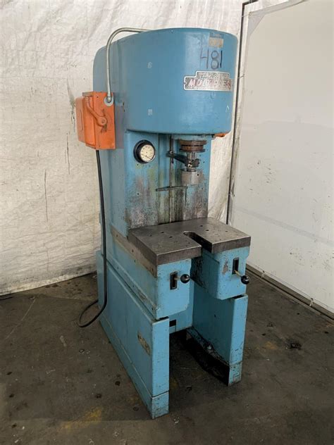 Ton Denison Fg C C Frame Hydraulic Press Stock G Inc