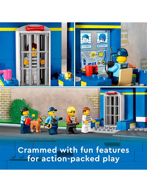 Lego City Police Station Chase 60370 Lego And Construction