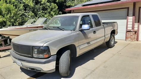 Roberts 1999 Chevrolet Silverado 1500 Holley My Garage