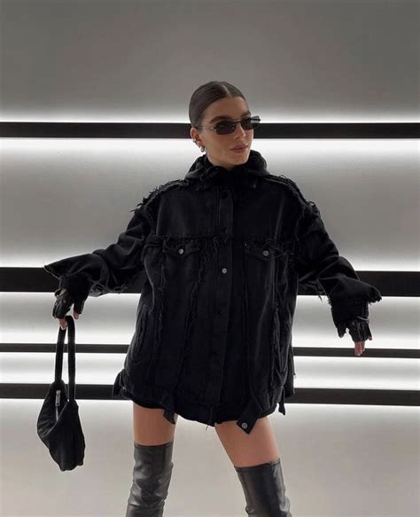 Total black outfit inspo